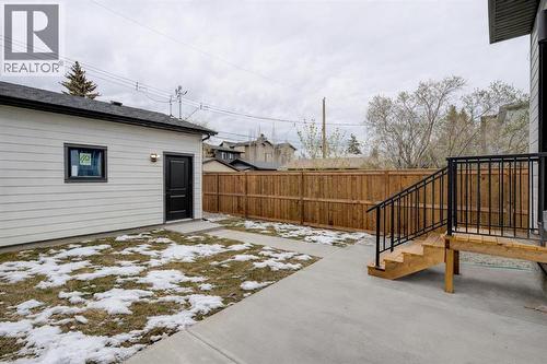 4615 82 Street Nw, Calgary, AB - Outdoor