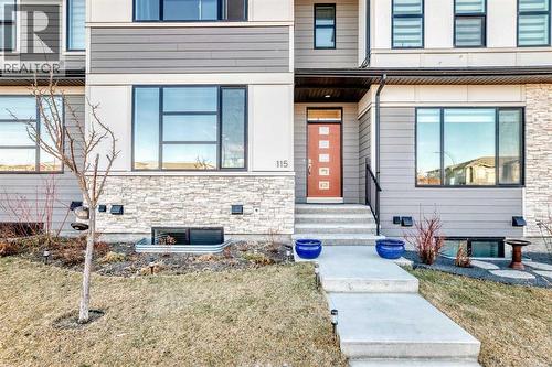 115 Wolf Hollow Park Se, Calgary, AB - Outdoor