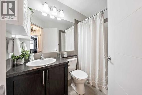 308 Redstone View, Calgary, AB - Indoor Photo Showing Bathroom