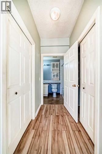 205, 7 Lineham Avenue, Okotoks, AB - Indoor Photo Showing Other Room