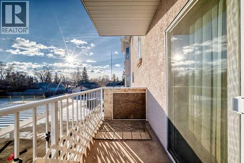 205, 7 Lineham Avenue, Okotoks, AB - Outdoor With Balcony With Exterior