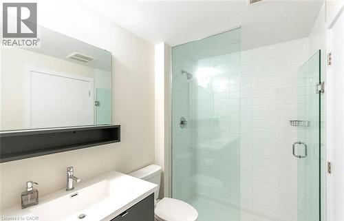 10 Esplanade Lane Unit# 310, Grimsby, ON - Indoor Photo Showing Bathroom