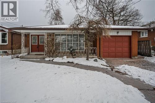 11 Crystal Court, Hamilton, ON - Outdoor