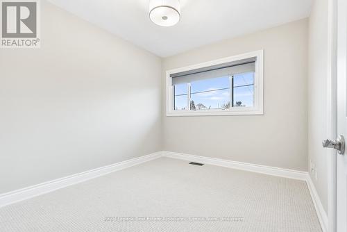 1st bedroom - 2176 Florian Road, Mississauga, ON - Indoor Photo Showing Other Room