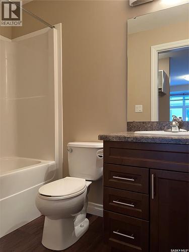 324 3630 Haughton Road, Regina, SK - Indoor Photo Showing Bathroom