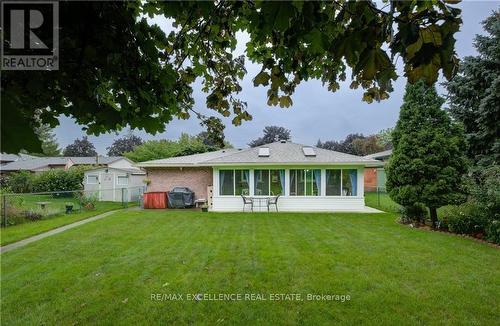 131 Gracefield Crescent, Kitchener, ON - Outdoor