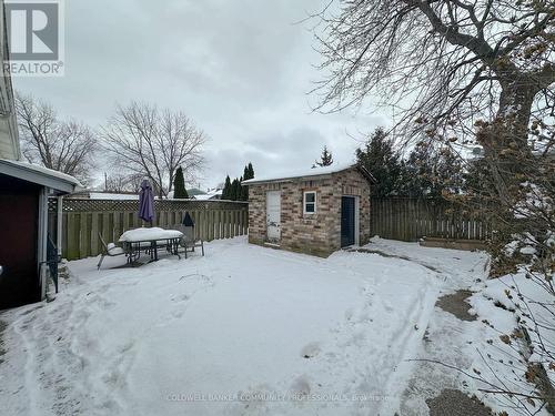 17 Rosanne Crescent, Hamilton, ON - Outdoor