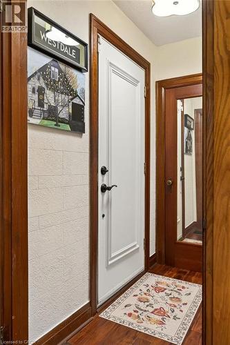 lovely gumwood trim in foyer with a closet - 17 Gary Avenue, Hamilton, ON - Indoor Photo Showing Other Room