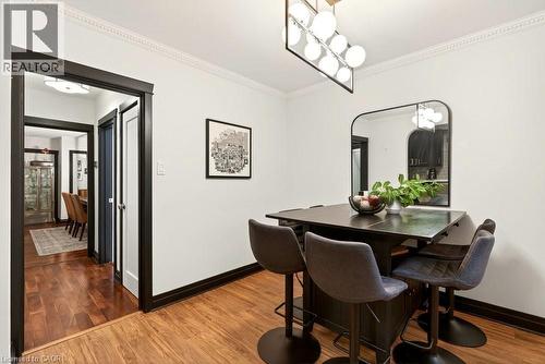 17 Gary Avenue, Hamilton, ON - Indoor Photo Showing Dining Room