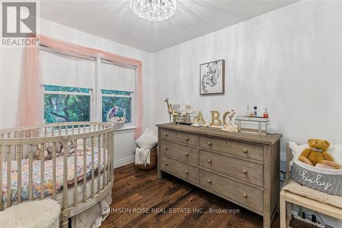 89 Holyrood Avenue, Oakville, ON - Indoor