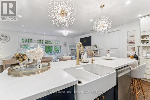 89 Holyrood Avenue, Oakville, ON - Indoor