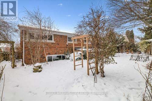 359 Pepper Drive, Burlington, ON - Outdoor