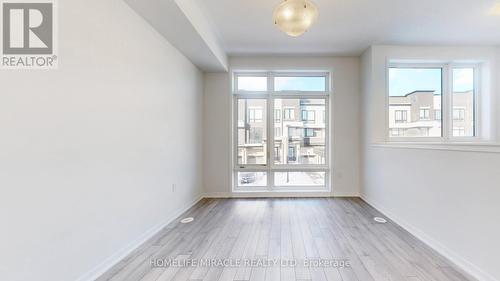 779 Heathrow Path, Oshawa, ON - Indoor Photo Showing Other Room