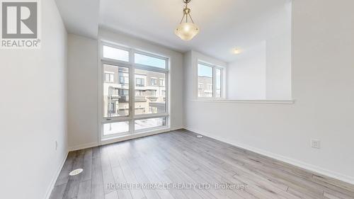 779 Heathrow Path, Oshawa, ON - Indoor Photo Showing Other Room