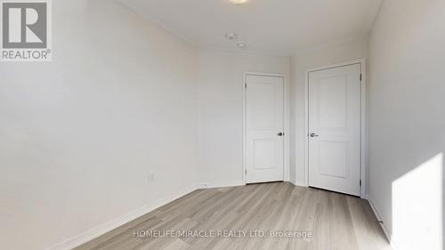 779 Heathrow Path, Oshawa, ON - Indoor Photo Showing Other Room