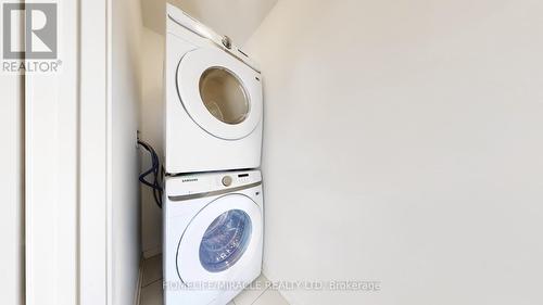 779 Heathrow Path, Oshawa, ON - Indoor Photo Showing Laundry Room