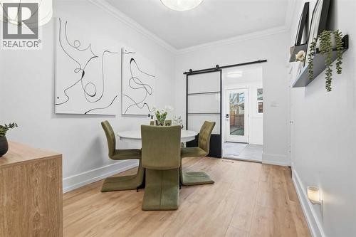 Dining / Living Area - 712 5 Street Nw, Calgary, AB - Indoor Photo Showing Other Room