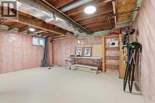Basement - 712 5 Street Nw, Calgary, AB - Indoor Photo Showing Basement