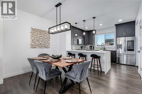117 Highview Gate Se, Airdrie, AB - Indoor Photo Showing Dining Room