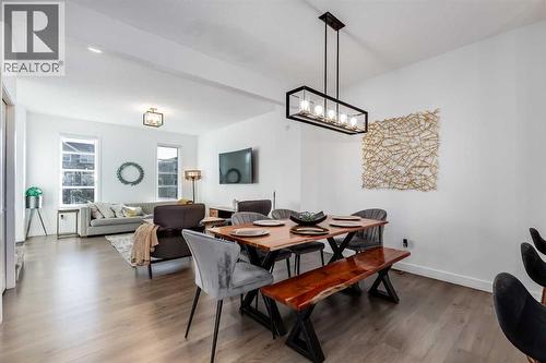 117 Highview Gate Se, Airdrie, AB - Indoor Photo Showing Dining Room