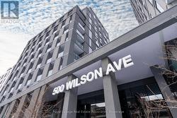 236 - 500 WILSON AVENUE  Toronto, ON M3H 0A7