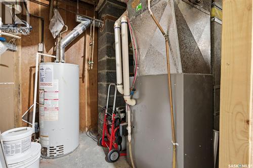 745 Elphinstone Street, Regina, SK - Indoor Photo Showing Basement
