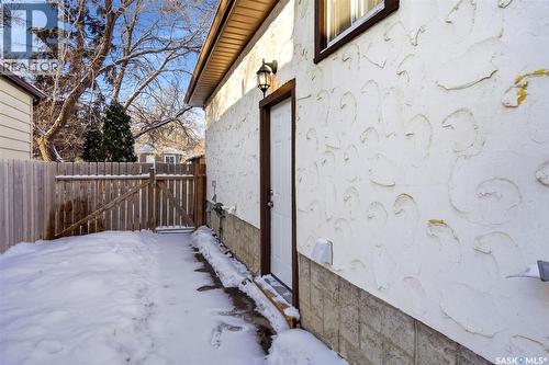 745 Elphinstone Street, Regina, SK - Outdoor