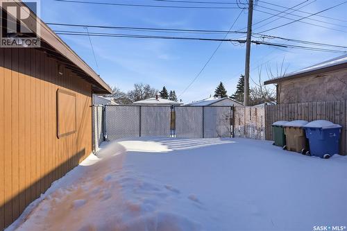 745 Elphinstone Street, Regina, SK - Outdoor
