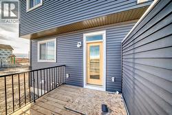 Rear Entry & Deck - 