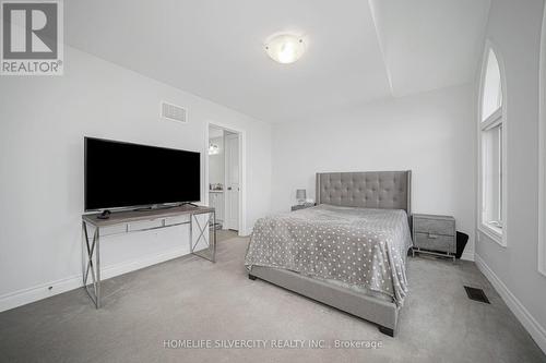 8 Mitchell Crescent, Mono, ON - Indoor Photo Showing Bedroom