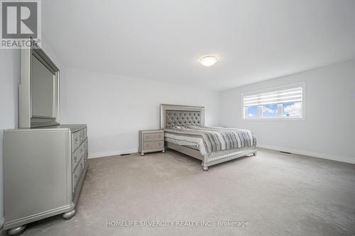 8 Mitchell Crescent, Mono, ON - Indoor Photo Showing Bedroom