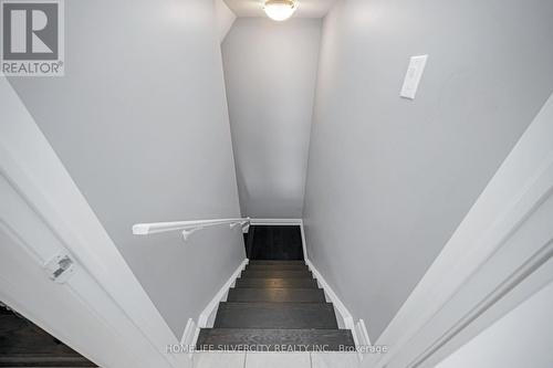 8 Mitchell Crescent, Mono, ON - Indoor Photo Showing Other Room