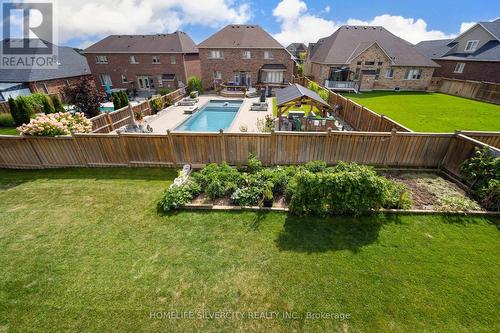 8 Mitchell Crescent, Mono, ON - Outdoor With Backyard