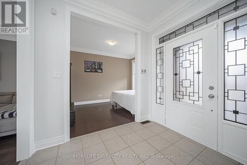 8 Mitchell Crescent, Mono, ON - Indoor Photo Showing Other Room