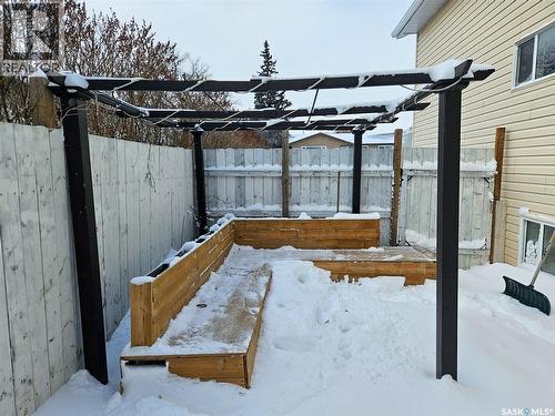 251 5Th Avenue Se, Swift Current, SK - Outdoor With Exterior