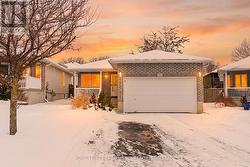174 MACDOUGALL DRIVE  Loyalist (Amherstview), ON K7N 0A2