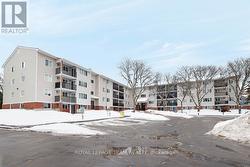 205 - 6532 BILBERRY DRIVE  Ottawa, ON K1C 4N9