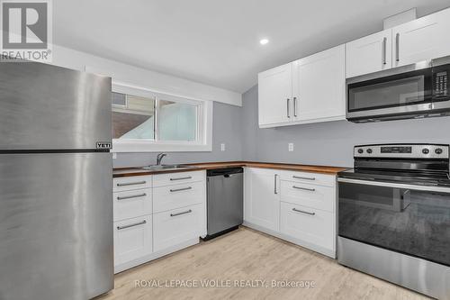 12 Park Street, Kitchener, ON - Indoor Photo Showing Kitchen