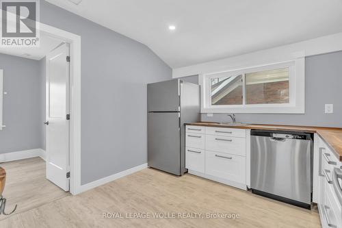 12 Park Street, Kitchener, ON - Indoor Photo Showing Kitchen