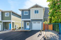 101-11612 Victoria Road  Summerland, BC V0H 1Z2