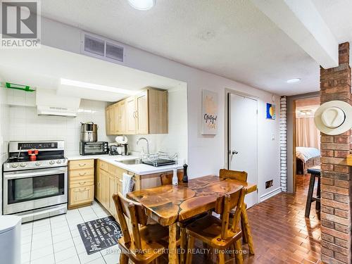 7497 Middleshire Drive, Mississauga, ON 