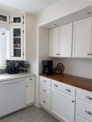 29 School St, Saint Stephen, NB 