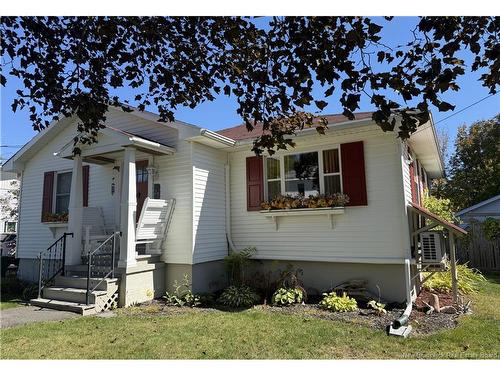 29 School St, Saint Stephen, NB 