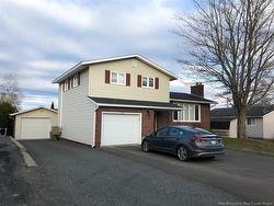 140 Helen ST  Woodstock, NB E7M 1W9