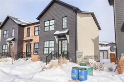 204 Grey Heron DR  Winnipeg, MB R3X 0H6