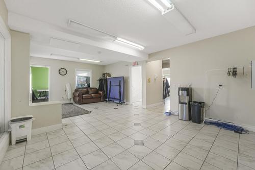 8711  82 Avenue Nw, Edmonton, AB 