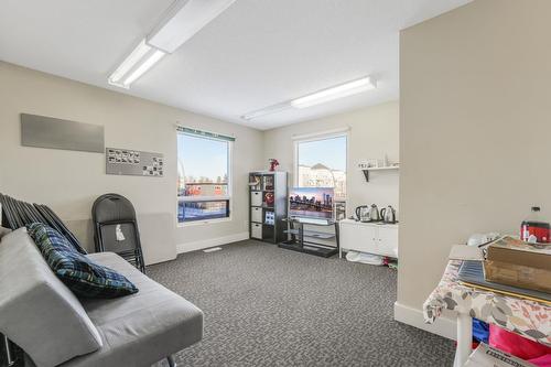 8711  82 Avenue Nw, Edmonton, AB 