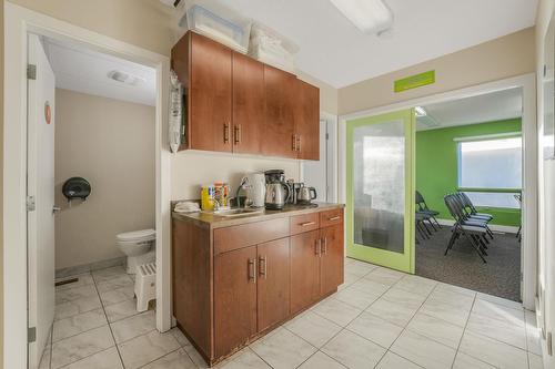 8711  82 Avenue Nw, Edmonton, AB 