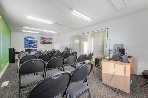 8711  82 Avenue Nw, Edmonton, AB 