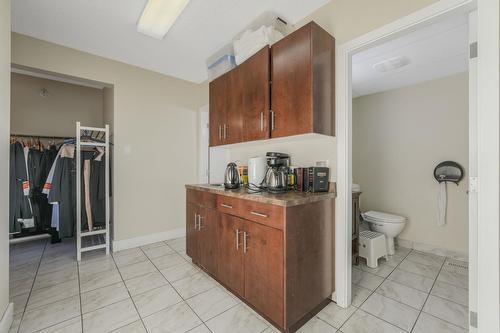 8711  82 Avenue Nw, Edmonton, AB 